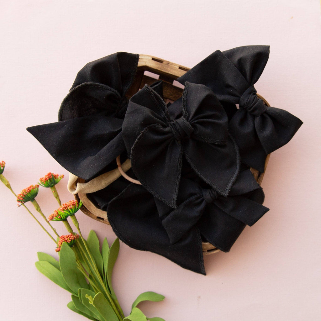 Black | Petite Party Bow: Alligator Clip