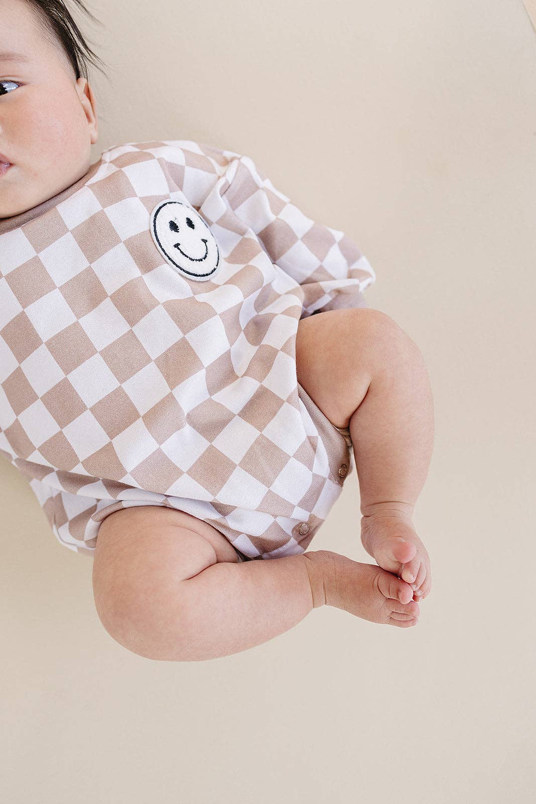 Bubble Romper | Checkered Smiley Latte