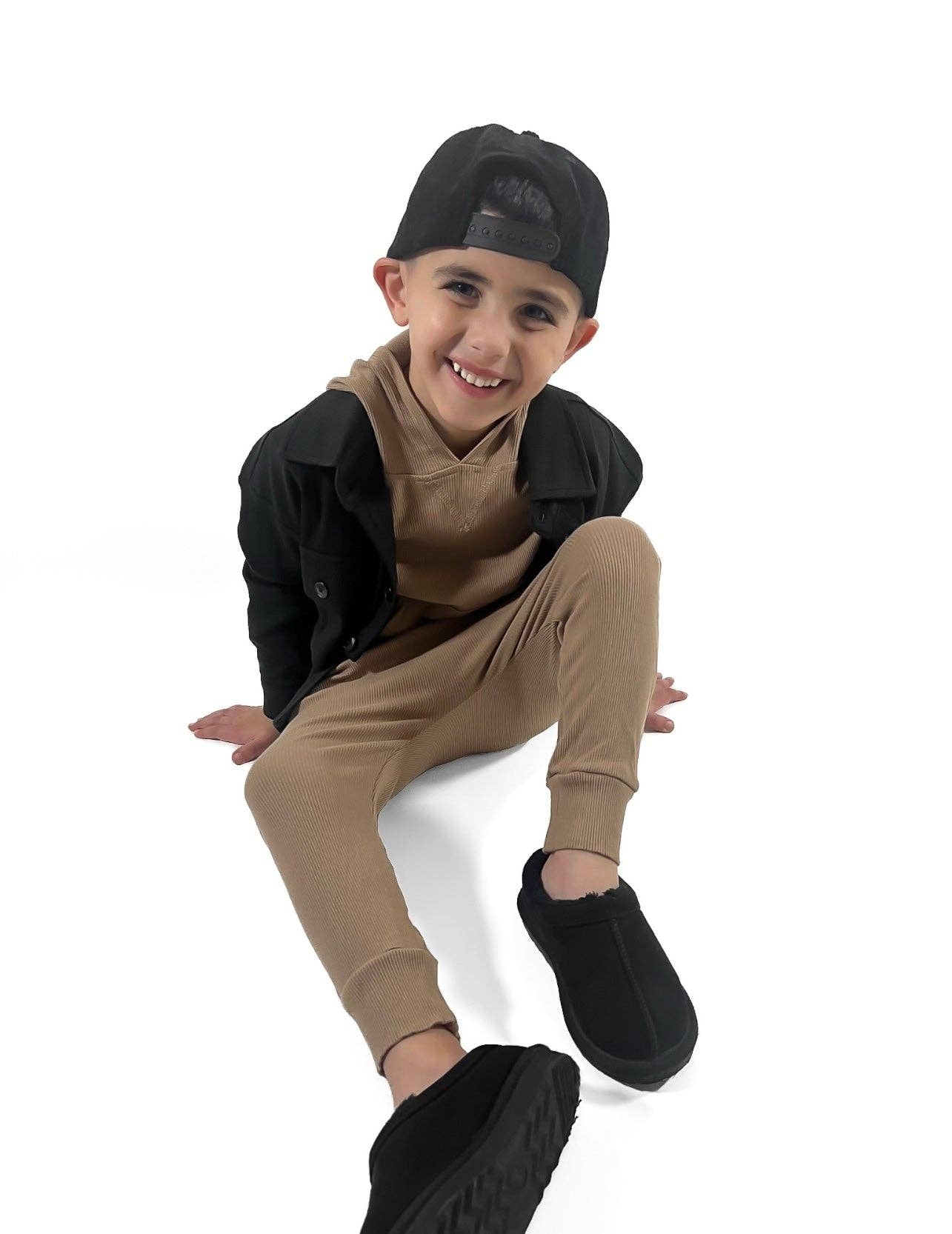 BAMBOO RIBBED BUTTON UP SHACKET | BLACK
