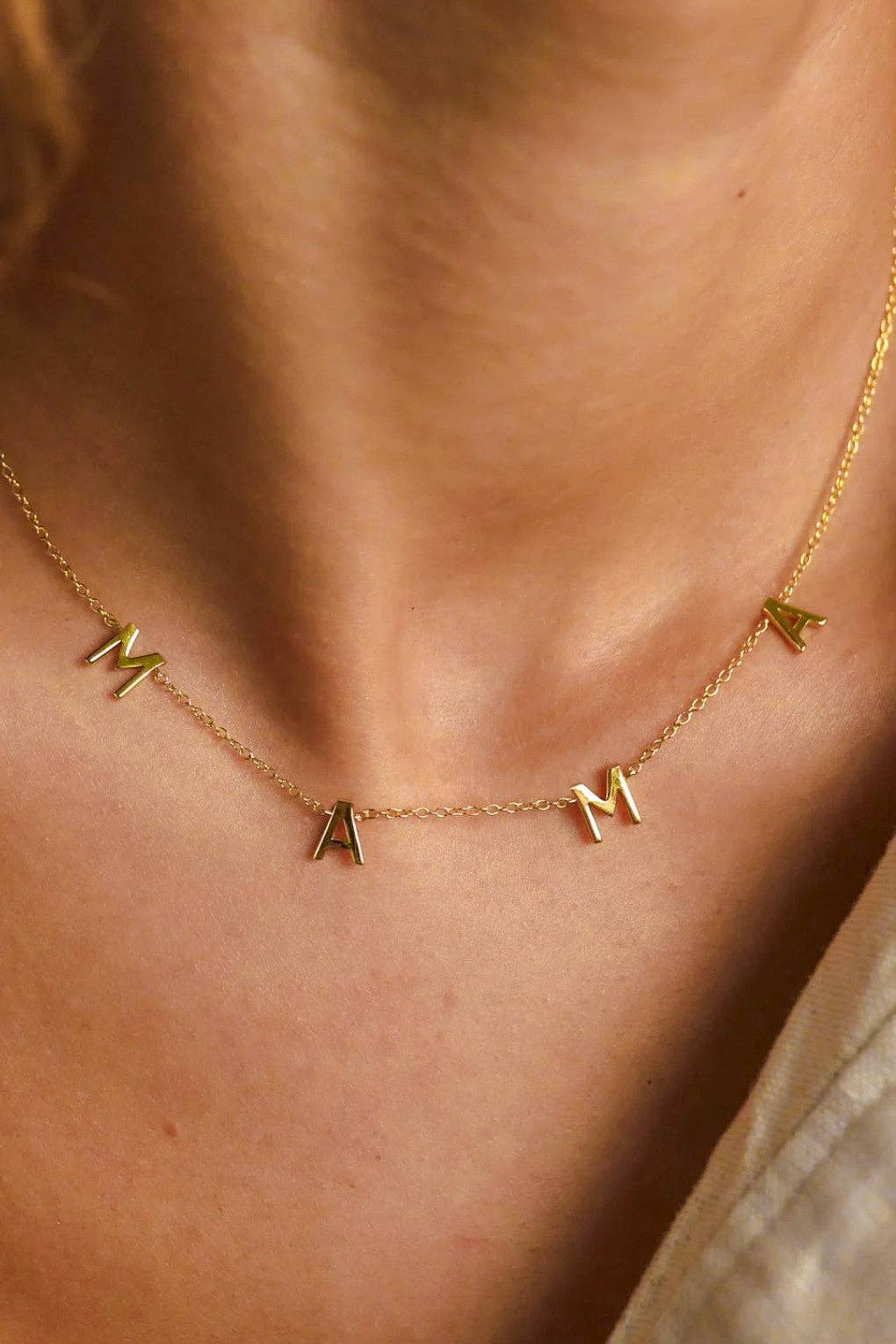 Mama Necklace | 18K Gold Plated
