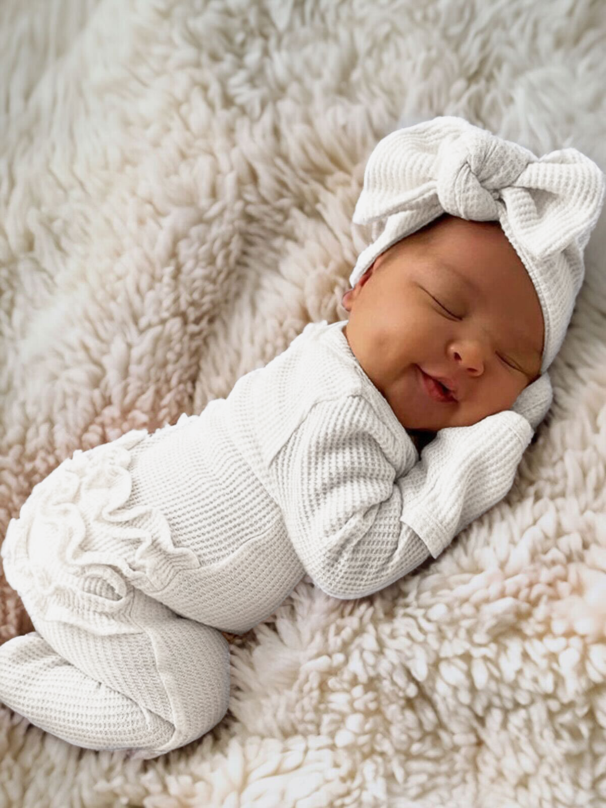 Organic Waffle 2-Way Zip Ruffle Footie | Lucent White
