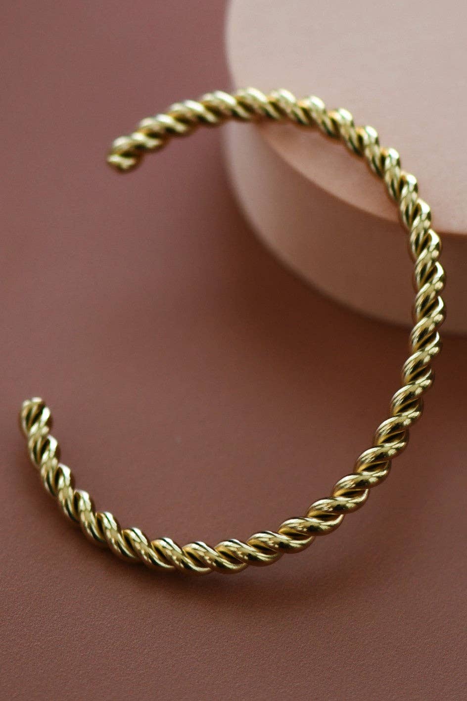 Twisted Gold Cuff | 18K Gold Plated