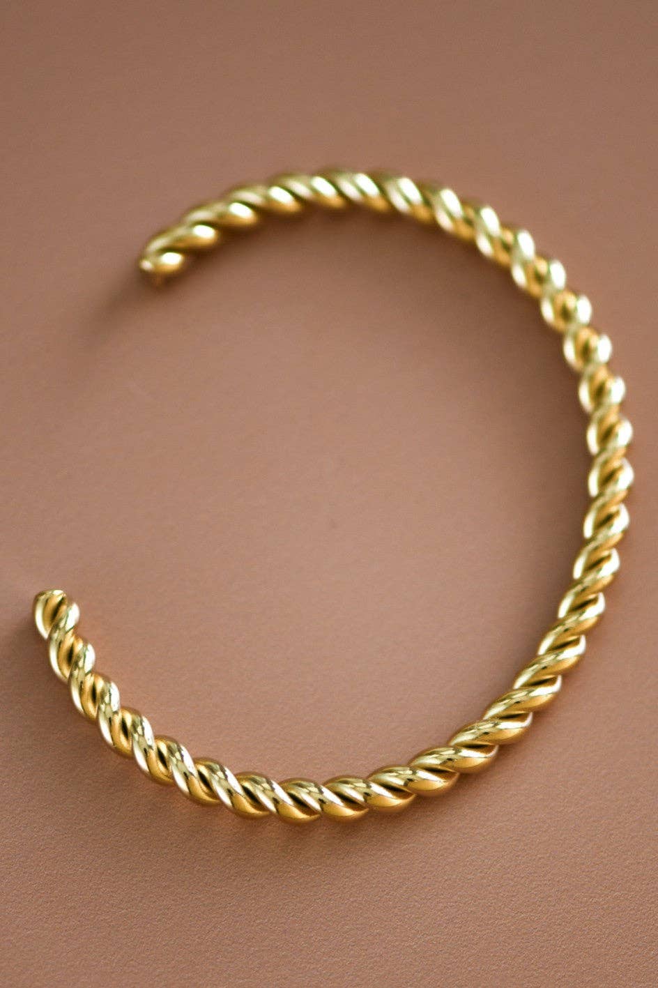 Twisted Gold Cuff | 18K Gold Plated