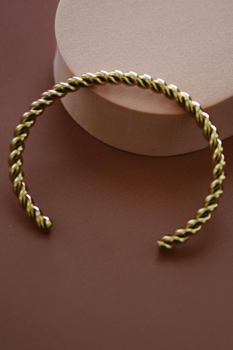 Twisted Gold Cuff | 18K Gold Plated